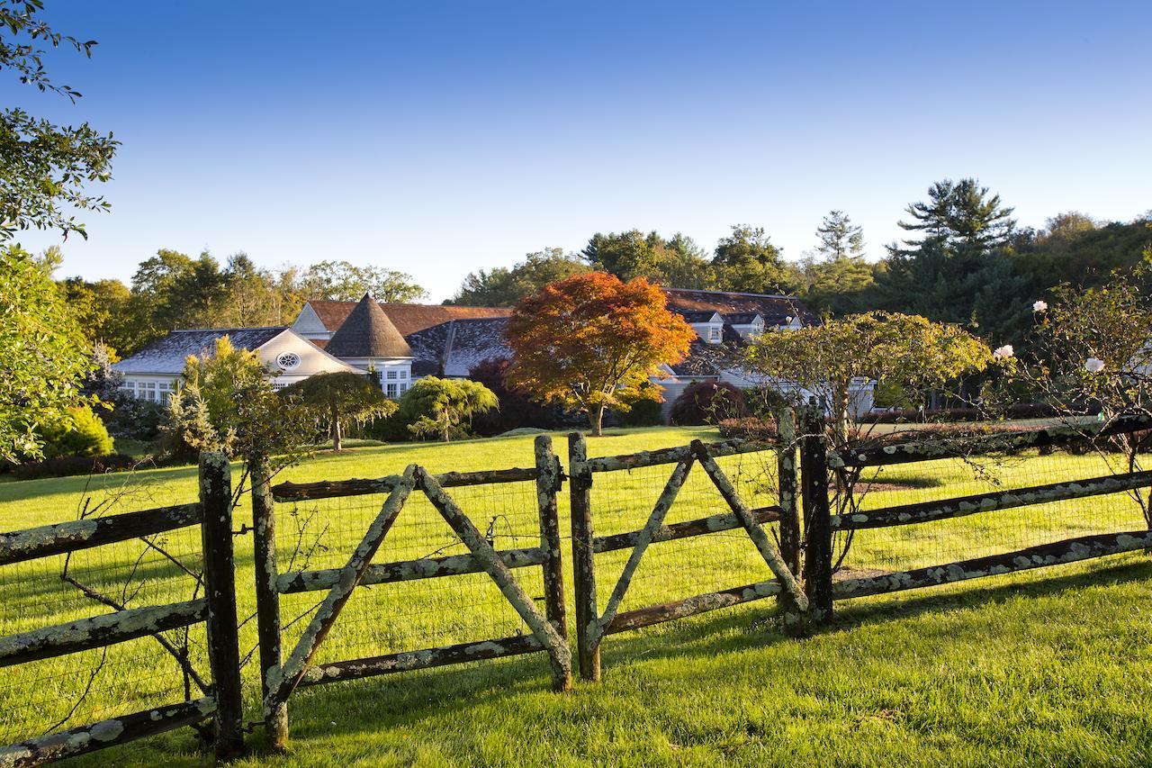 The Mayflower Inn & Spa, Auberge Resorts Collection Washington 외부 사진